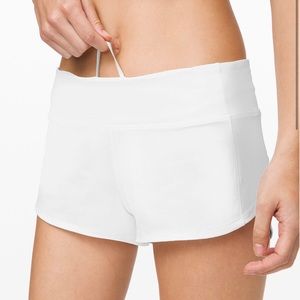 LuluLemon Speed Up Shorts 2.5”